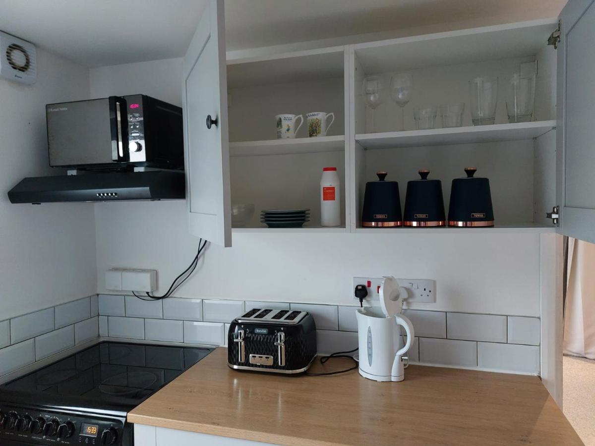 Апартаменты Beech House 20 Minute Walk To Airport Бристоль Экстерьер фото